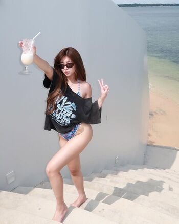 Full leaked Yskaela page private photo
