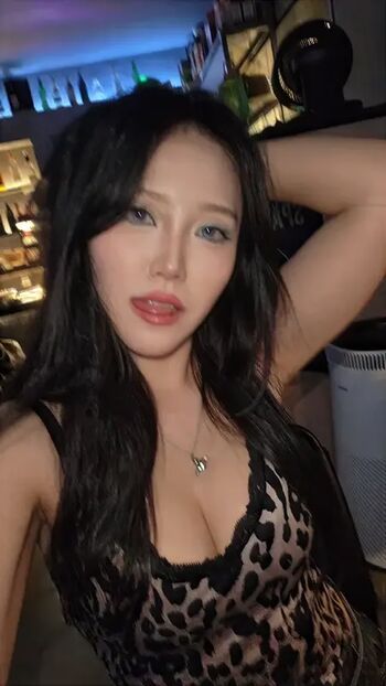 Full leaked Yuggie tv private photo