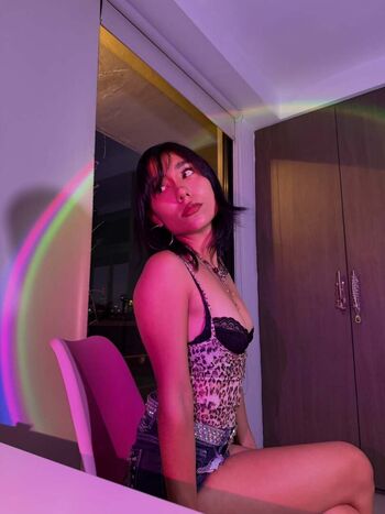 Full leaked Yuitenaa private onlyfans photo