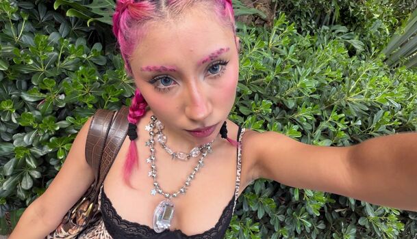 Full leaked Yuitenaa private photo