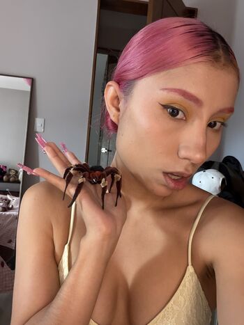 Full leaked Yuitenaa private photo