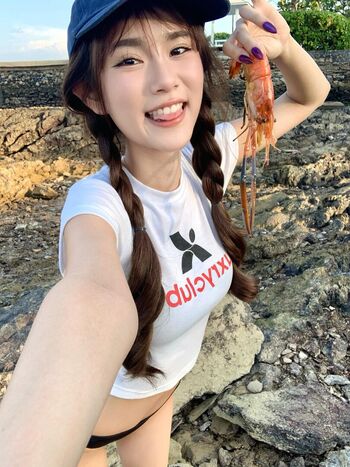 Full leaked Yujeen indyy private onlyfans photo