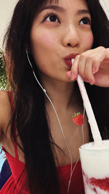Full leaked Yujin private photo