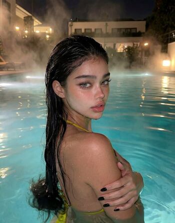 Full leaked Yuki min page private photo