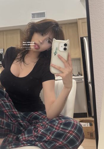Full leaked Yukiifoxx private photo