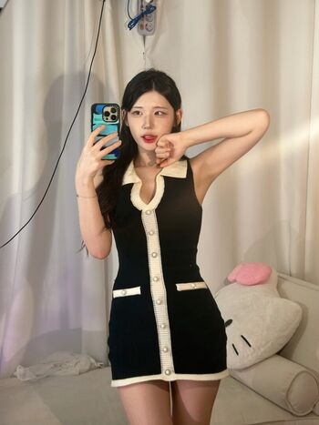 Full leaked Yule private photo