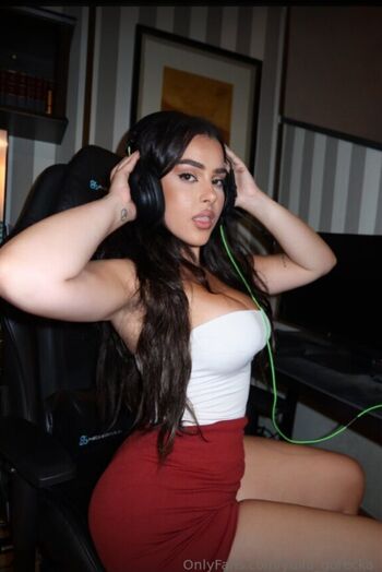 Full leaked Yuliagorecka private photo