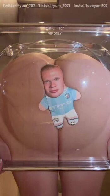 Full leaked Yum page private photo
