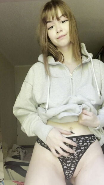 Full leaked Yumi neko private onlyfans photo