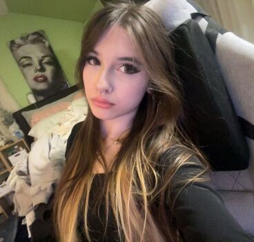 Full leaked Yumifps page private onlyfans photo