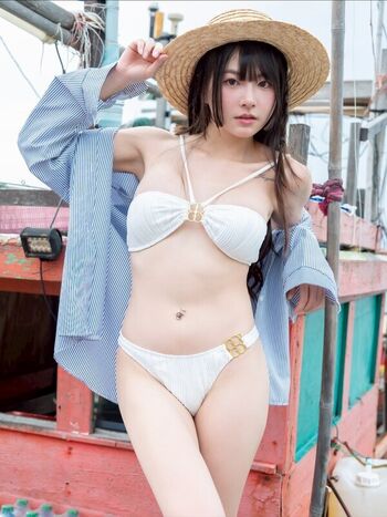 Full leaked Yun jing private photo