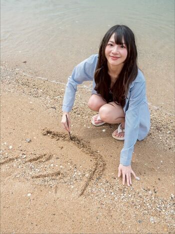 Full leaked Yun jing private photo