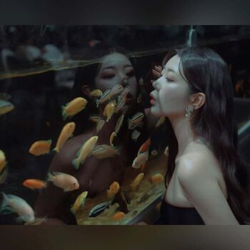 Full leaked Yuniyuning page private onlyfans photo