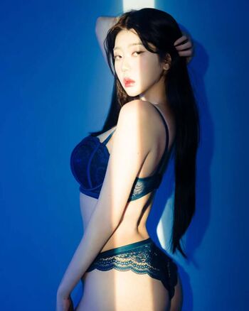 Full leaked Yuniyuning page private onlyfans photo