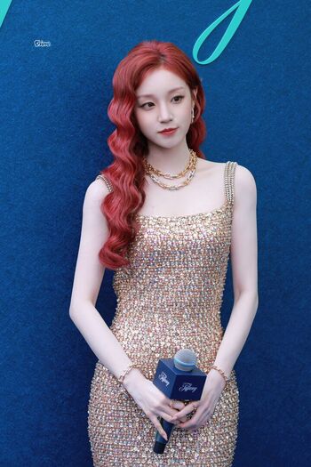 Full leaked Yuqi page private onlyfans photo