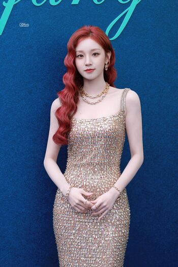 Full leaked Yuqi page private onlyfans photo