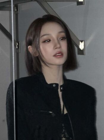 Full leaked Moon less/ private photo