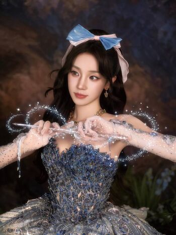 Full leaked Yuqi page private photo