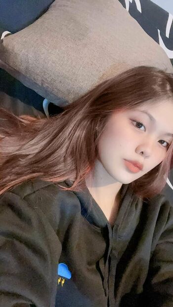 Full leaked Yuri gen private photo
