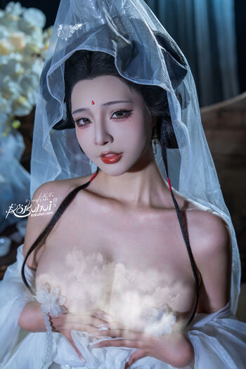 Full leaked Yuuhuia page private onlyfans photo