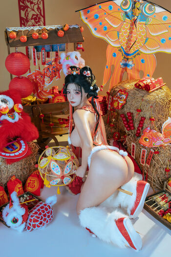 Full leaked Yuuhuia page private onlyfans photo