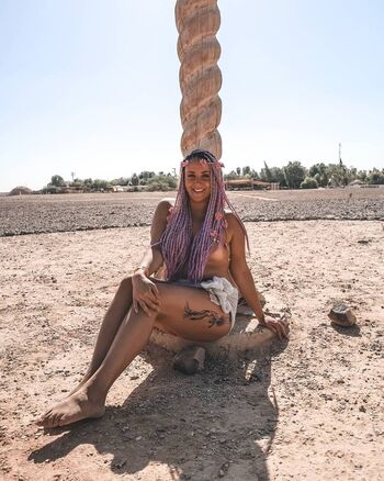 Full leaked Yuval gold private photo