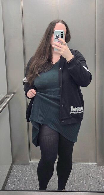 Full leaked Yuzukablooms private onlyfans photo