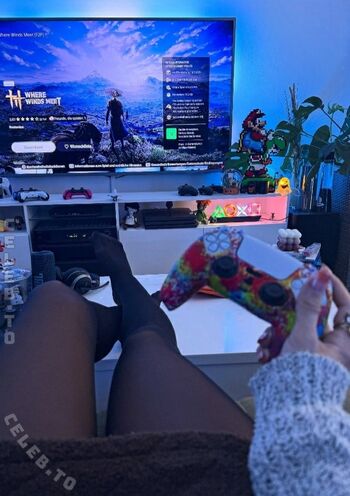Full leaked Yve gaming private photo