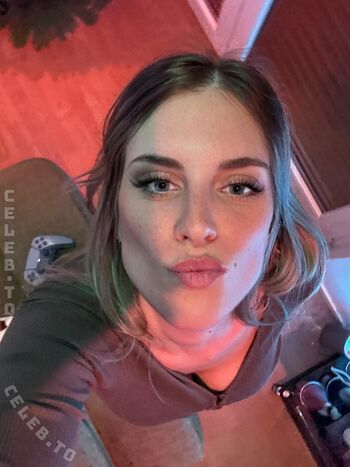 Full leaked Yve gaming private photo