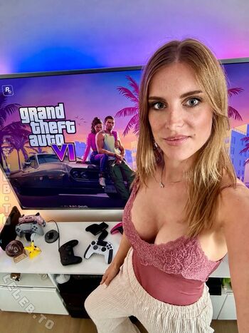 Full leaked Yve gaming private photo