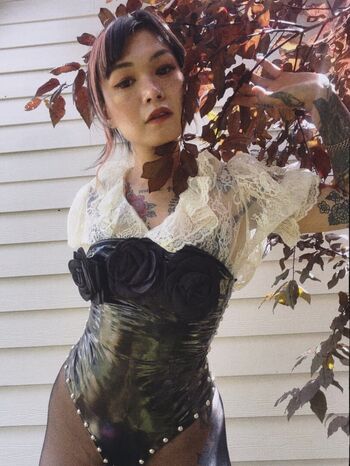 Yvette Young