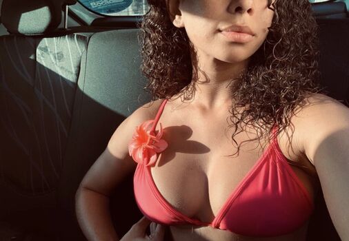 Full leaked Yzabelle private onlyfans photo