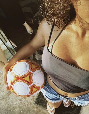 Full leaked Yzabelle private onlyfans photo