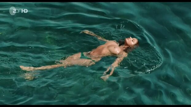 Full leaked Zahia dehar private onlyfans photo