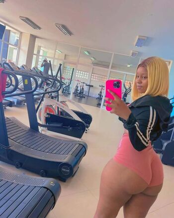 Full leaked Zaida ibraimo private photo