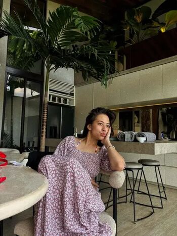 Full leaked Zara adhisty private photo