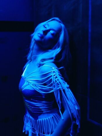 Full leaked Zara larsson private photo