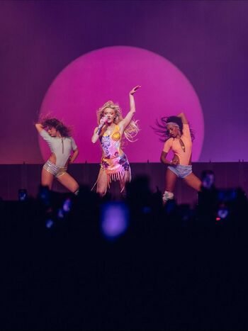 Full leaked Zara larsson private photo