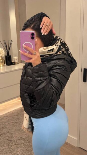 Full leaked Zarah staar private photo