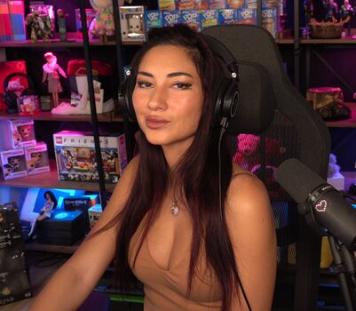 Full leaked Zaraondemand page private photo