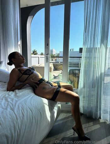 Full leaked Zashiasantiago page private onlyfans photo