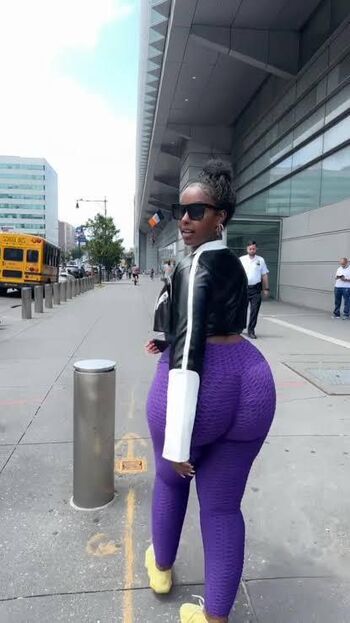 Full leaked Zaza private onlyfans photo