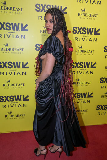 Full leaked Zazie beetz page private onlyfans photo