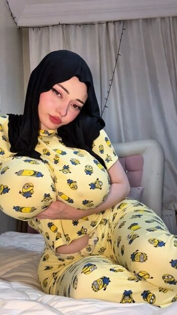 Full leaked Zelal private photo
