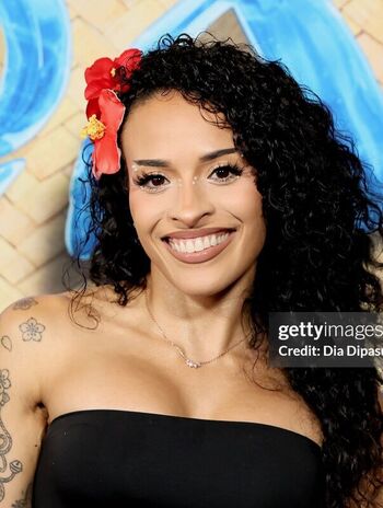 Full leaked Zelina vega private photo