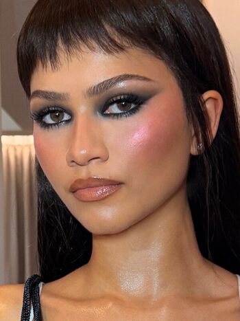 Full leaked Zendaya private photo