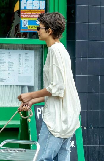 Full leaked Zendaya page private photo