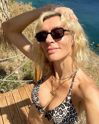 Full leaked Zeta douka page private onlyfans photo