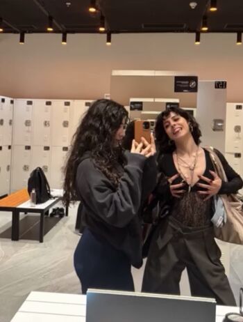 Full leaked Zeynep private photo