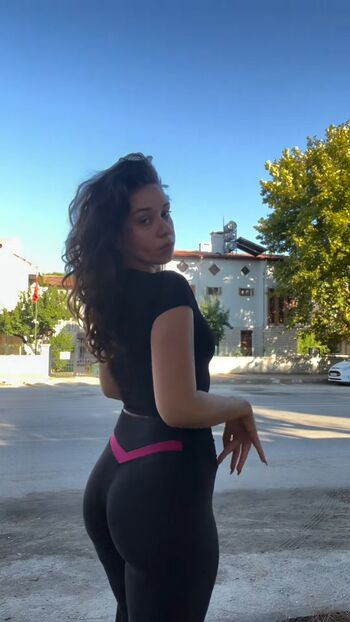 Full leaked Zeynep serter private photo